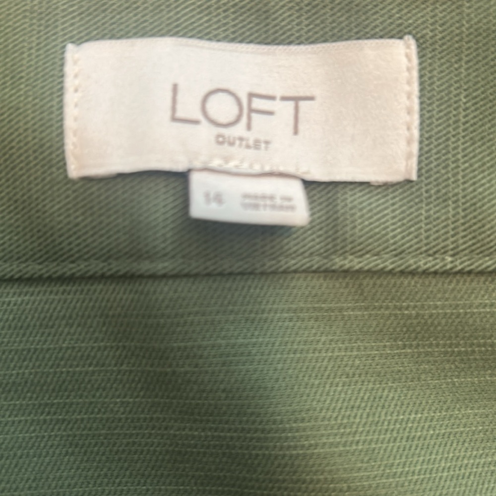 LOFT Belted Skirt - Picture 4 of 6